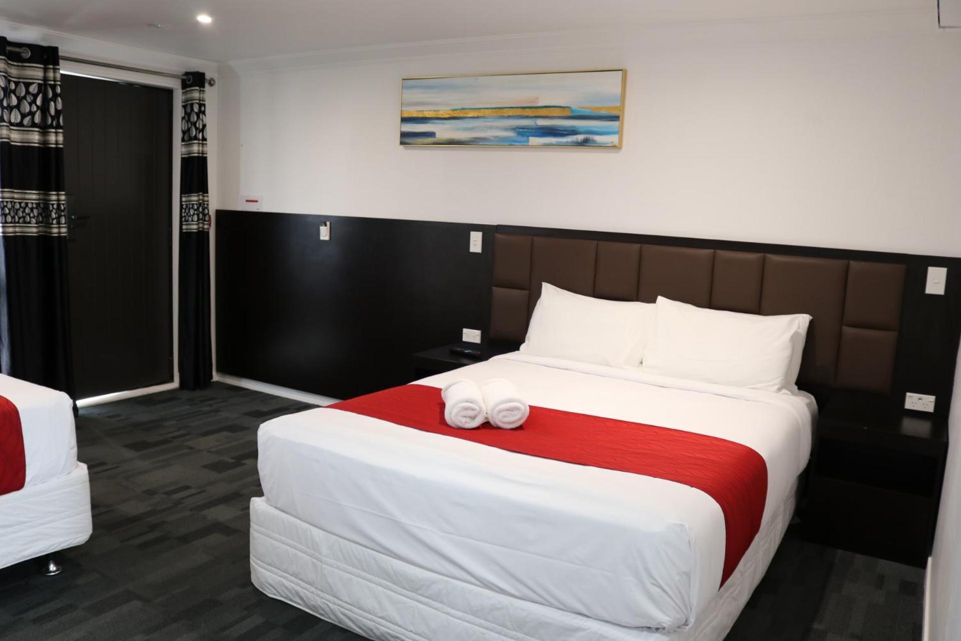 Krishna Motel - Newly Built In Papakura オークランド エクステリア 写真