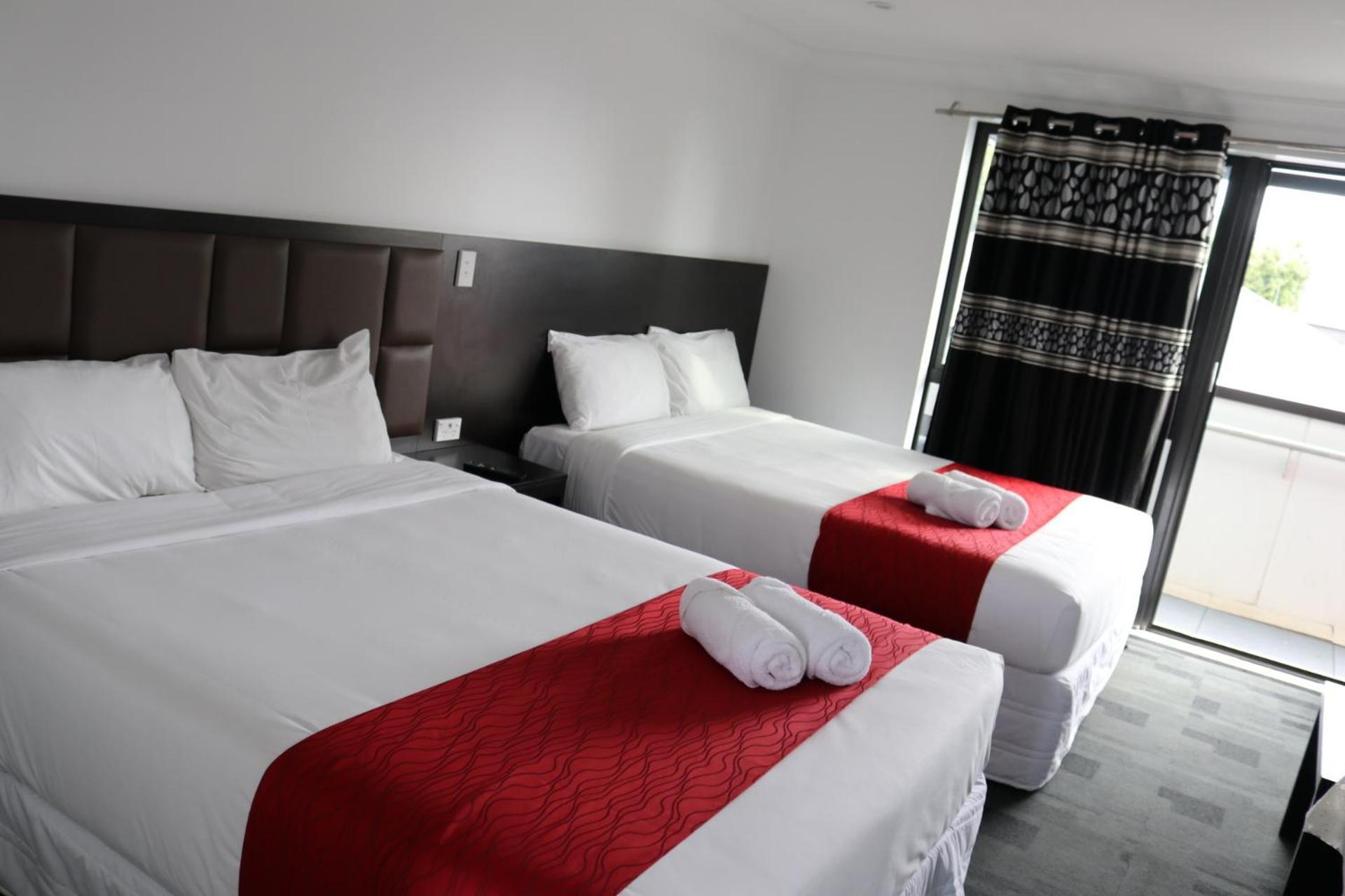 Krishna Motel - Newly Built In Papakura オークランド エクステリア 写真
